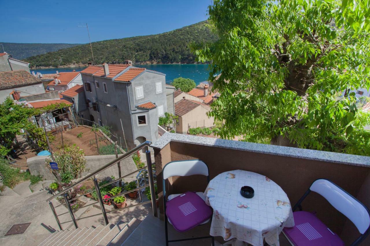 Apartment Surdic Valun Exterior photo