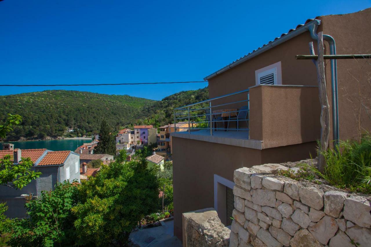 Apartment Surdic Valun Exterior photo
